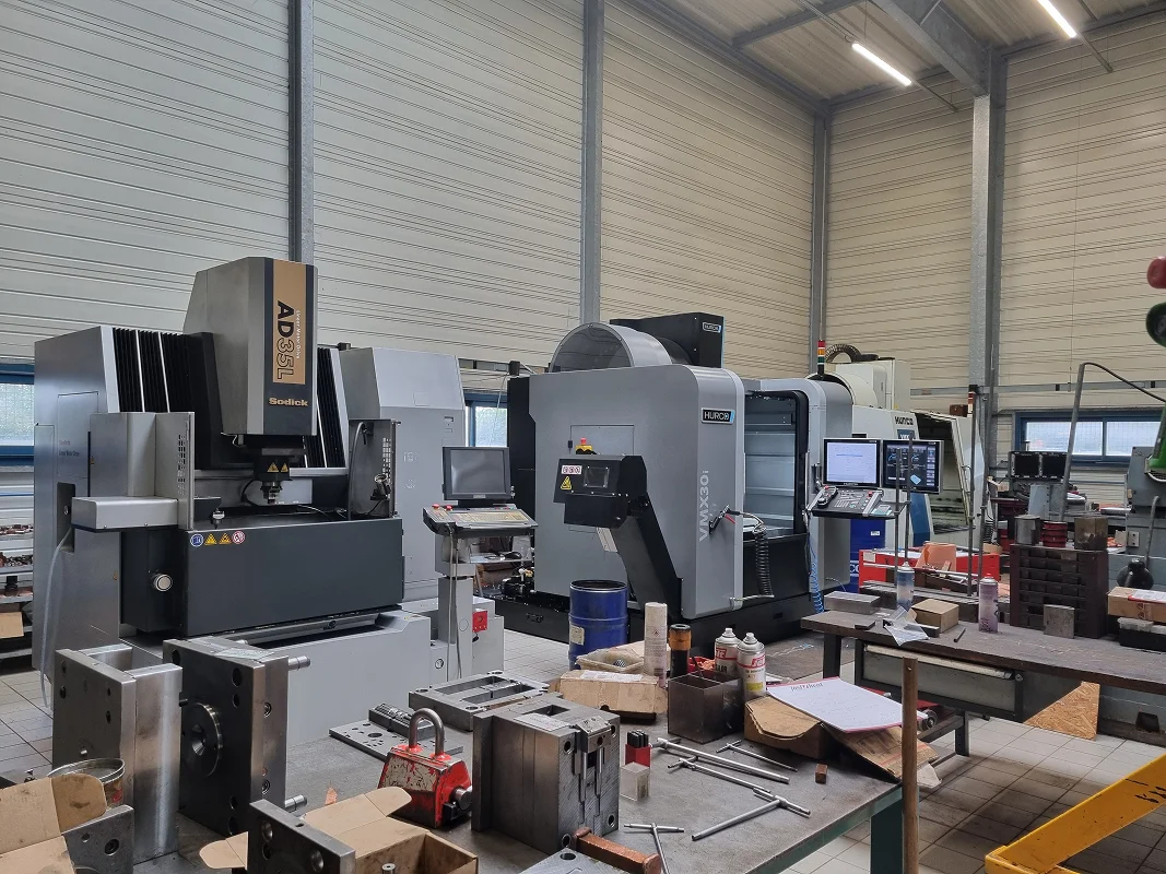 Plasti Parts Injection Plastique A Angers Realisation 24